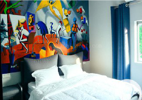 长顺对于酒店的墙体彩绘而言更注重哪些方面？